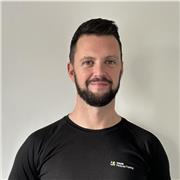 Personal Trainer & RAF PTI - bringing workout knowledge and nutrition